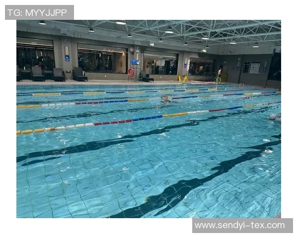 水中运动的魅力与健康益处探索:从游泳到水中健身的全方位解读